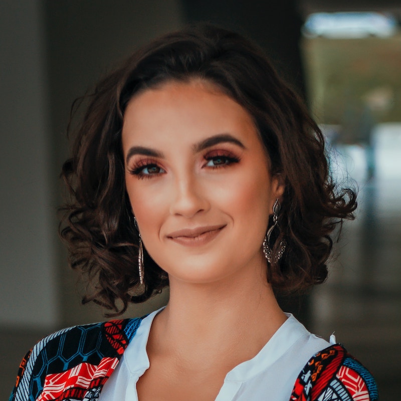 vinicius-wiesehofer-woman-profile-mqxgs7ynlru-unsplash